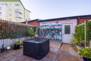 Photo 27- click for photo gallery